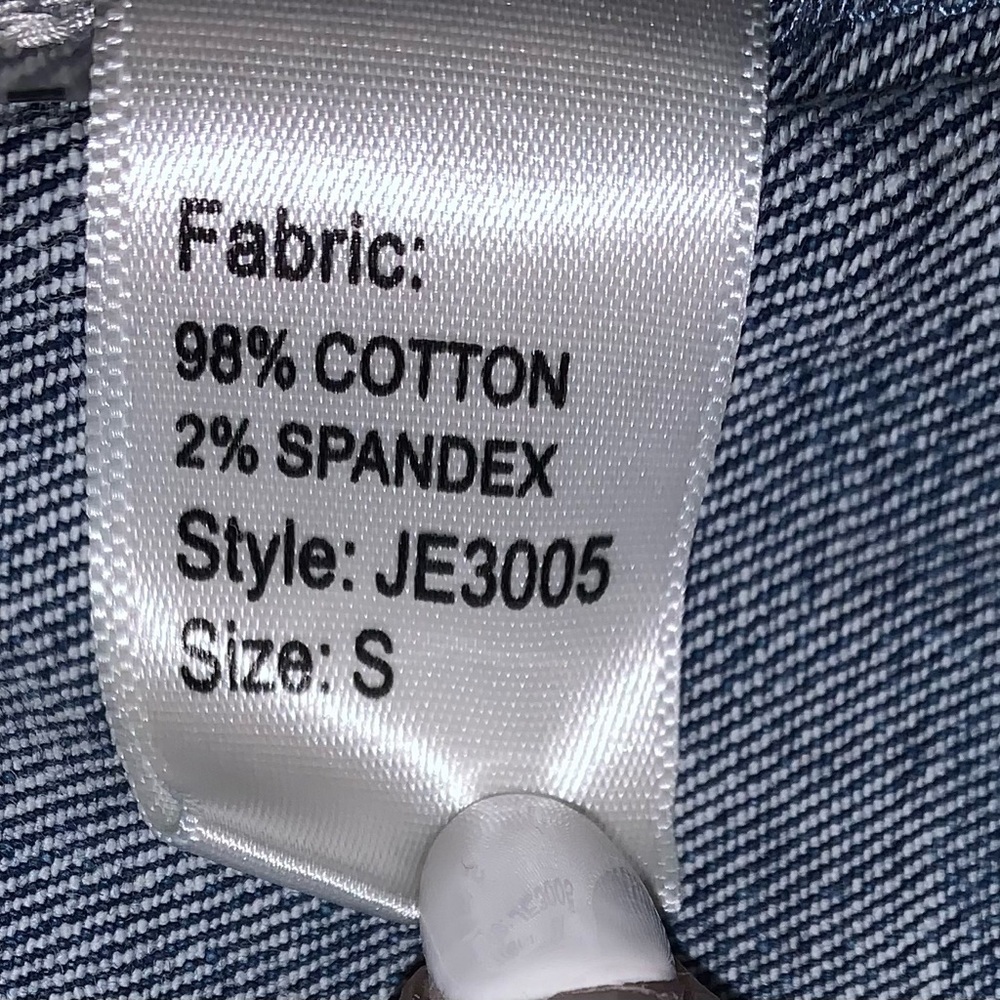 ELAN JEAN SHORTS - Picture 5 of 6